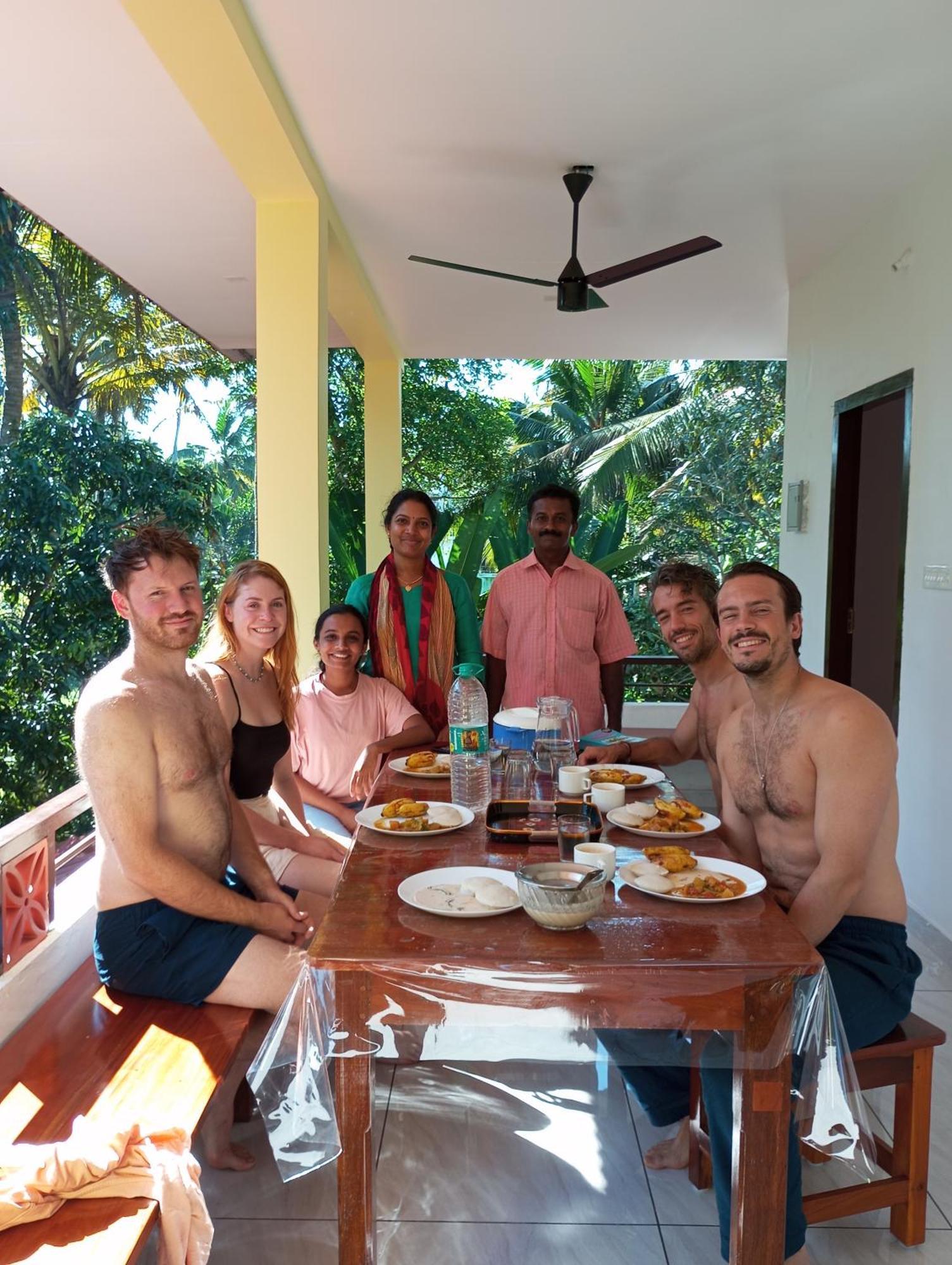 Munroe Vision Panakkattu Homestay Mundrothuruth
